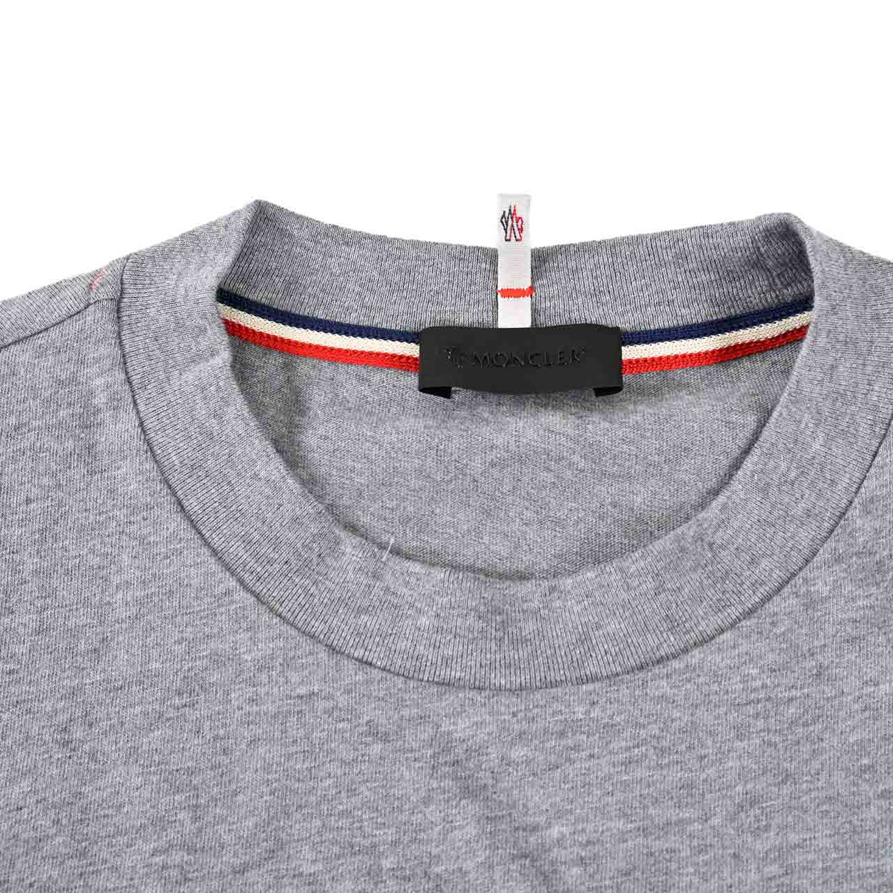 モンクレール MONCLER Tシャツ 8D00004 8390T 987 グレー 年秋冬 メンズ