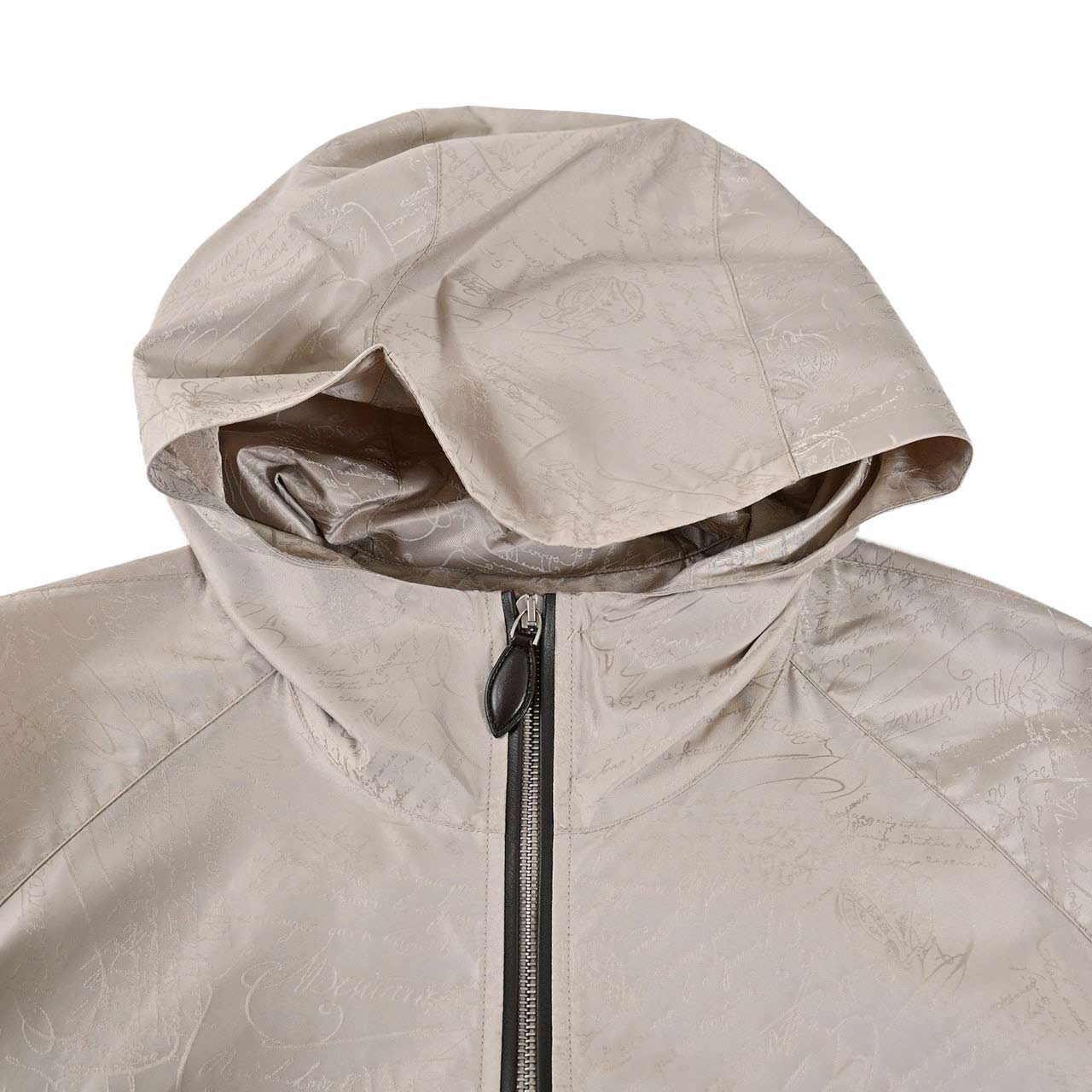 ★ベルルッティ BERLUTI フード付きブルゾン R28OBU100 001 D48 ベージュ 2025SS メンズ