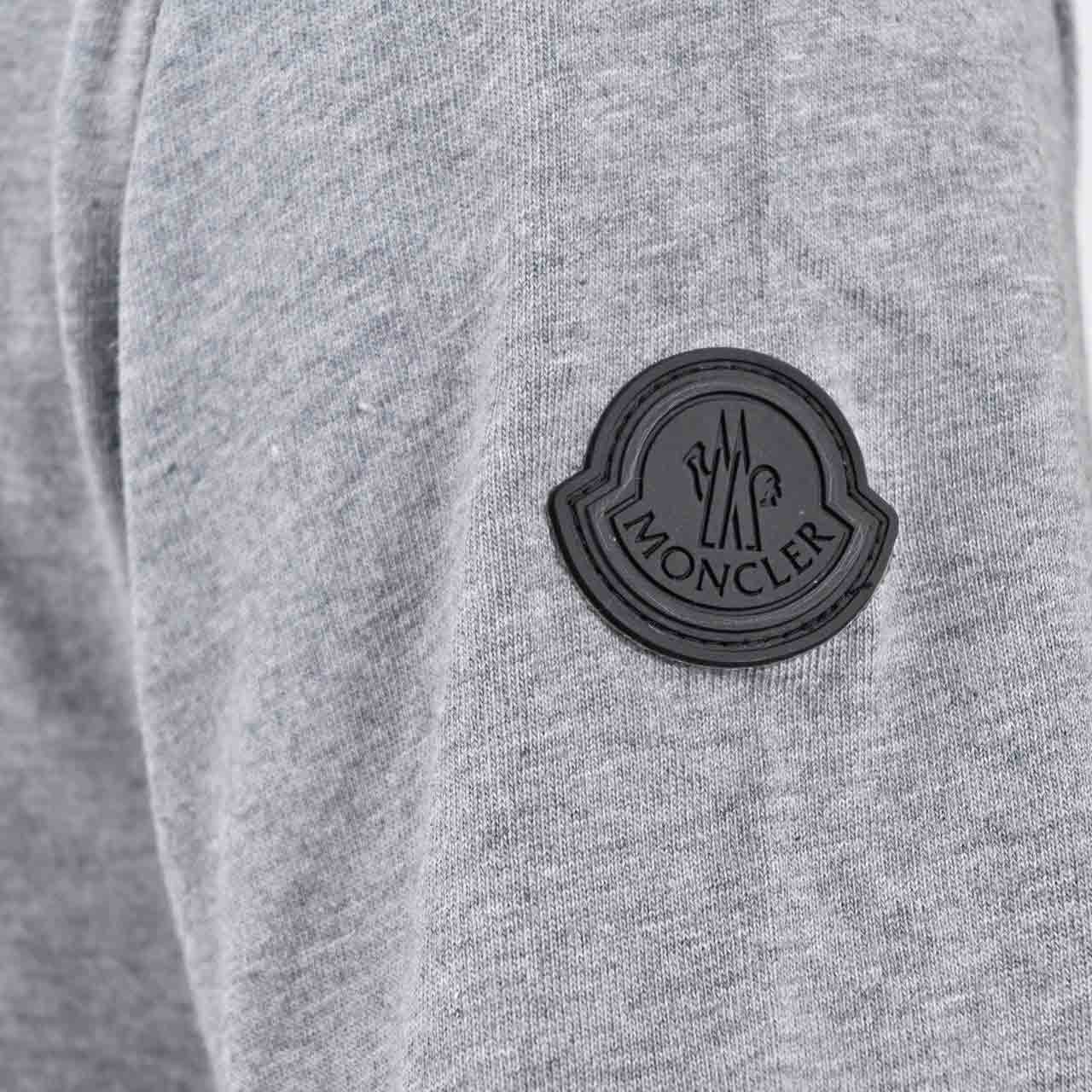 ★モンクレール MONCLER クルーネック半袖Tシャツ 8C00140 829H8 984 グレー メンズ