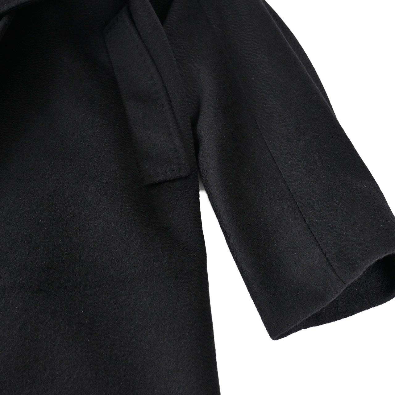 ★ウィークエンド マックスマーラ WEEKEND MAXMARA コート RESINA 5016102600 013 ブラック 2025AW レディース