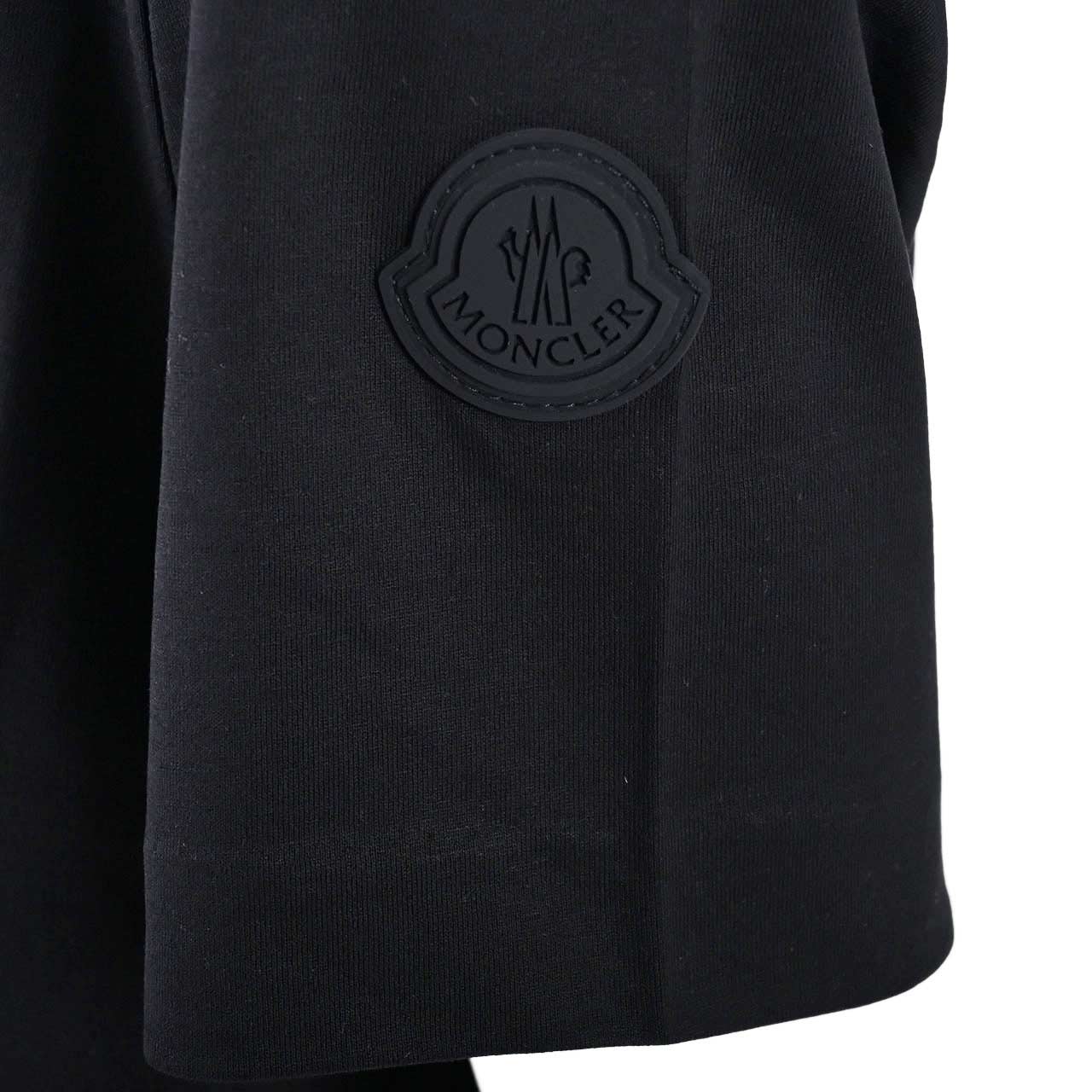 ★モンクレール MONCLER Tシャツ 8C　00001　89AE8 999 ブラック  レディース