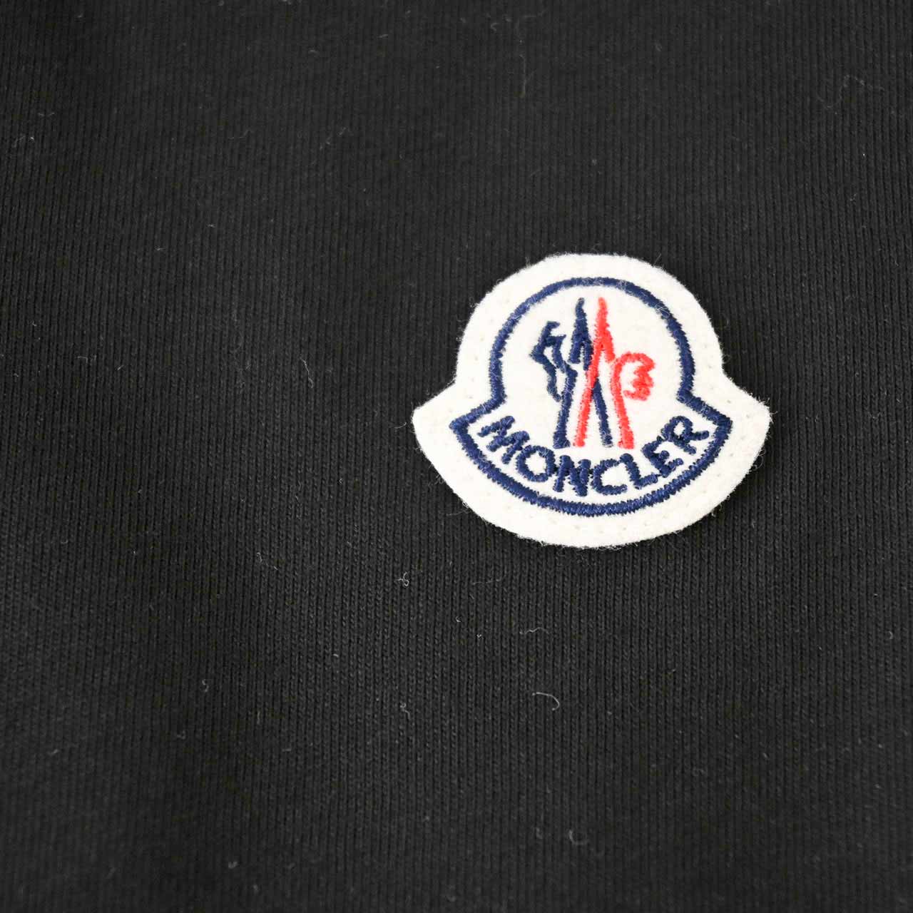 ★モンクレール MONCLER クルーネック半袖Ｔシャツ 8C00142 829H8 999 ブラック  メンズ