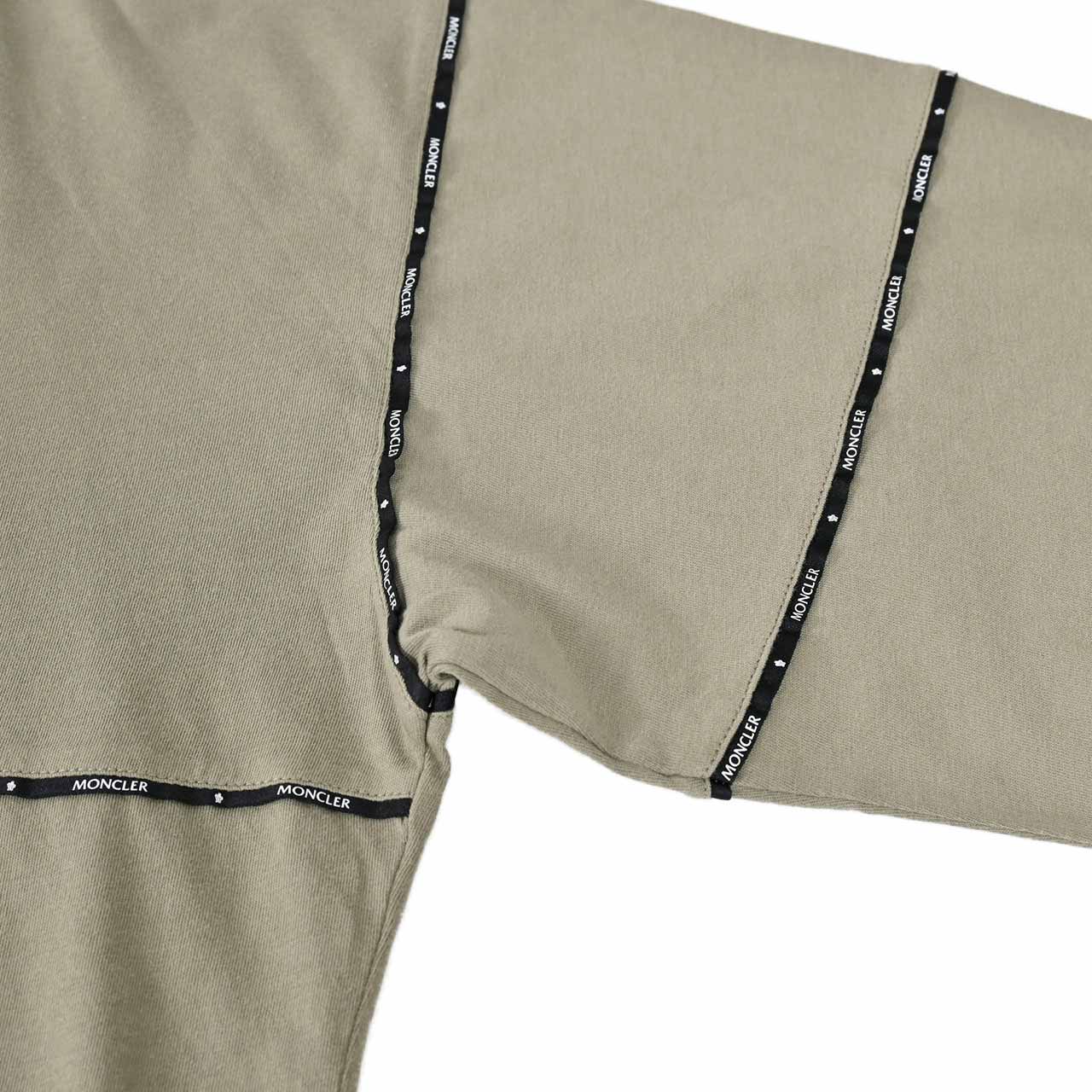 ★モンクレール MONCLER クルーネック長袖Ｔシャツ 8C01128 8390Y 880 グリーン  メンズ