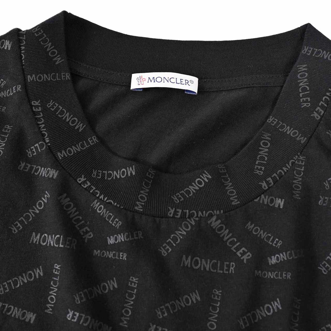 ★モンクレール MONCLER クルーネック半袖Ｔシャツ H2 091 8C00040 829H8 999 ブラック  メンズ