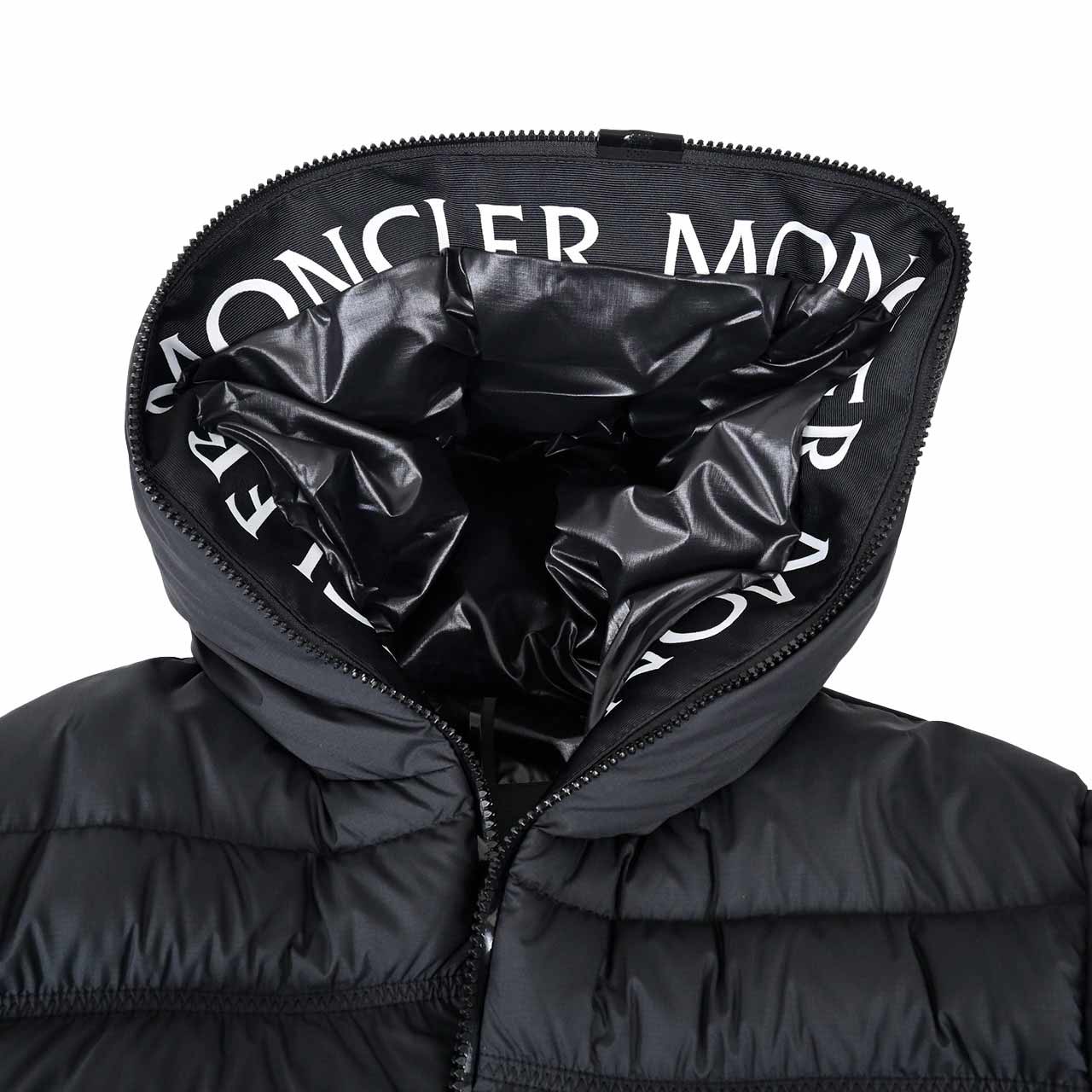 ★モンクレール MONCLER ダウンジャケット YSER 999 1A000 24 596IU ブラック 2023AW レディース