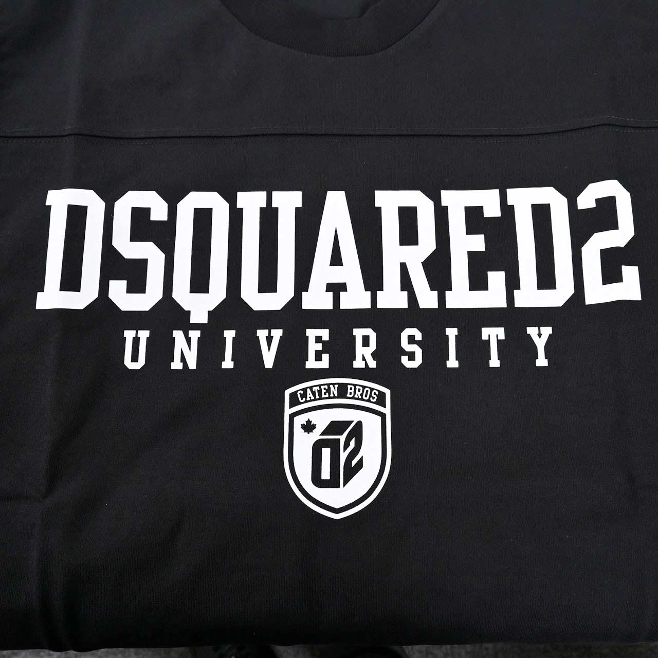 ディースクエアード DSQUARED2 クルーネック長袖Ｔシャツ S74GD1218 S24658 Varsity Fit Tee 900 ブラック 2024SS メンズ